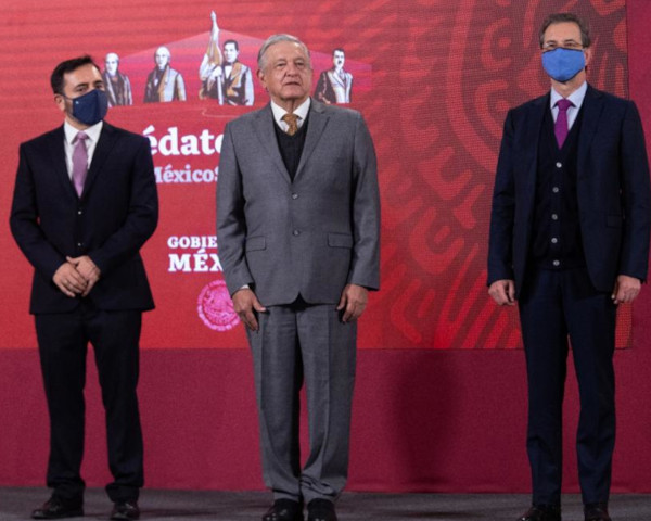 Toma protesta Esteban Moctezuma Barragán a Arturo Reyes Sandoval como Director General del IPN, para el periodo 2020-2023